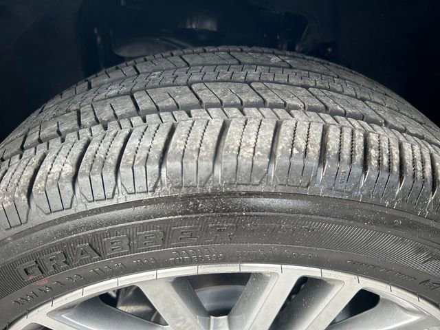 Used 2024 Ford Expedition Limited RWD image 28