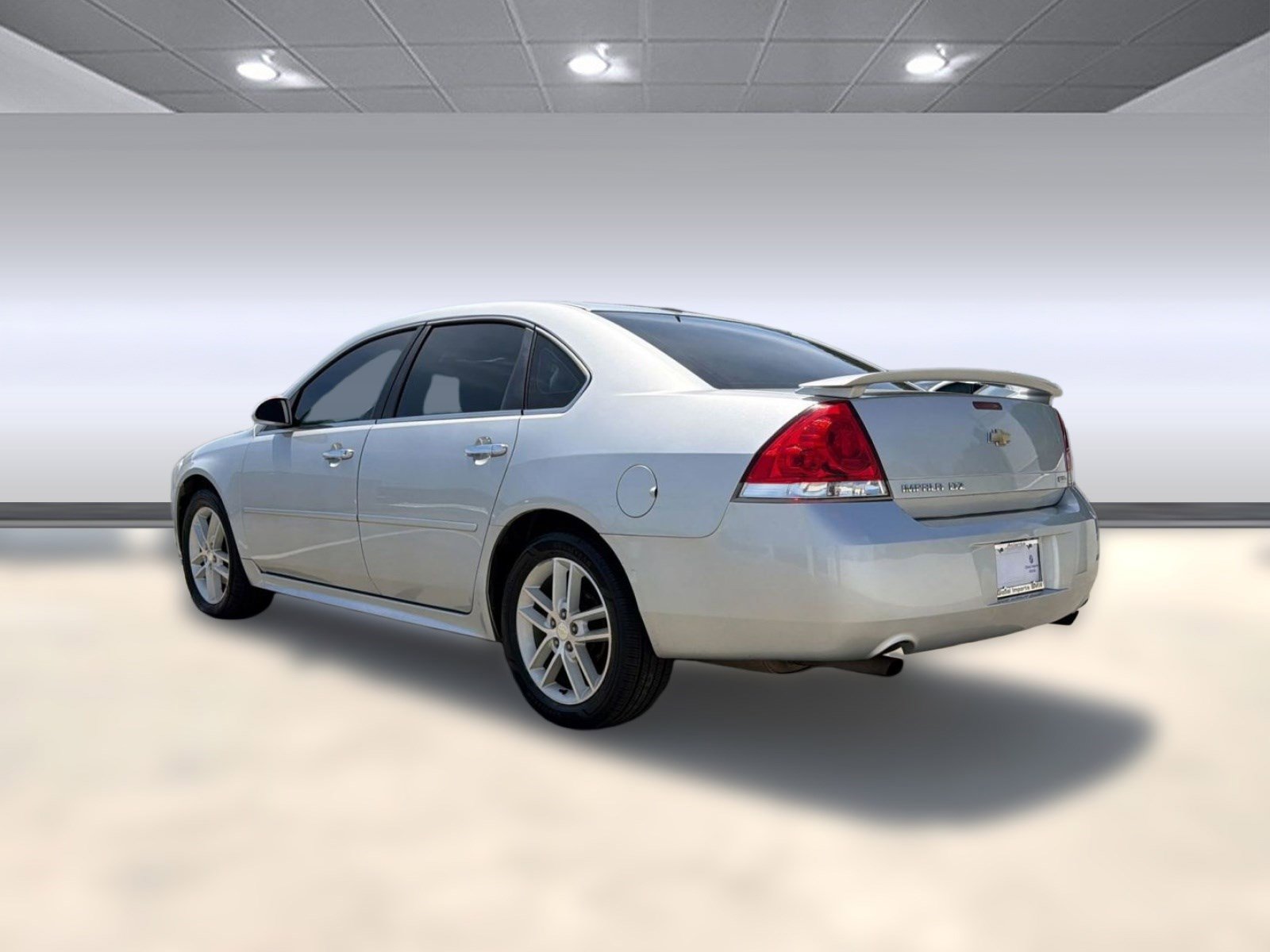 Used 2014 Chevrolet Impala LTZ FWD image 3