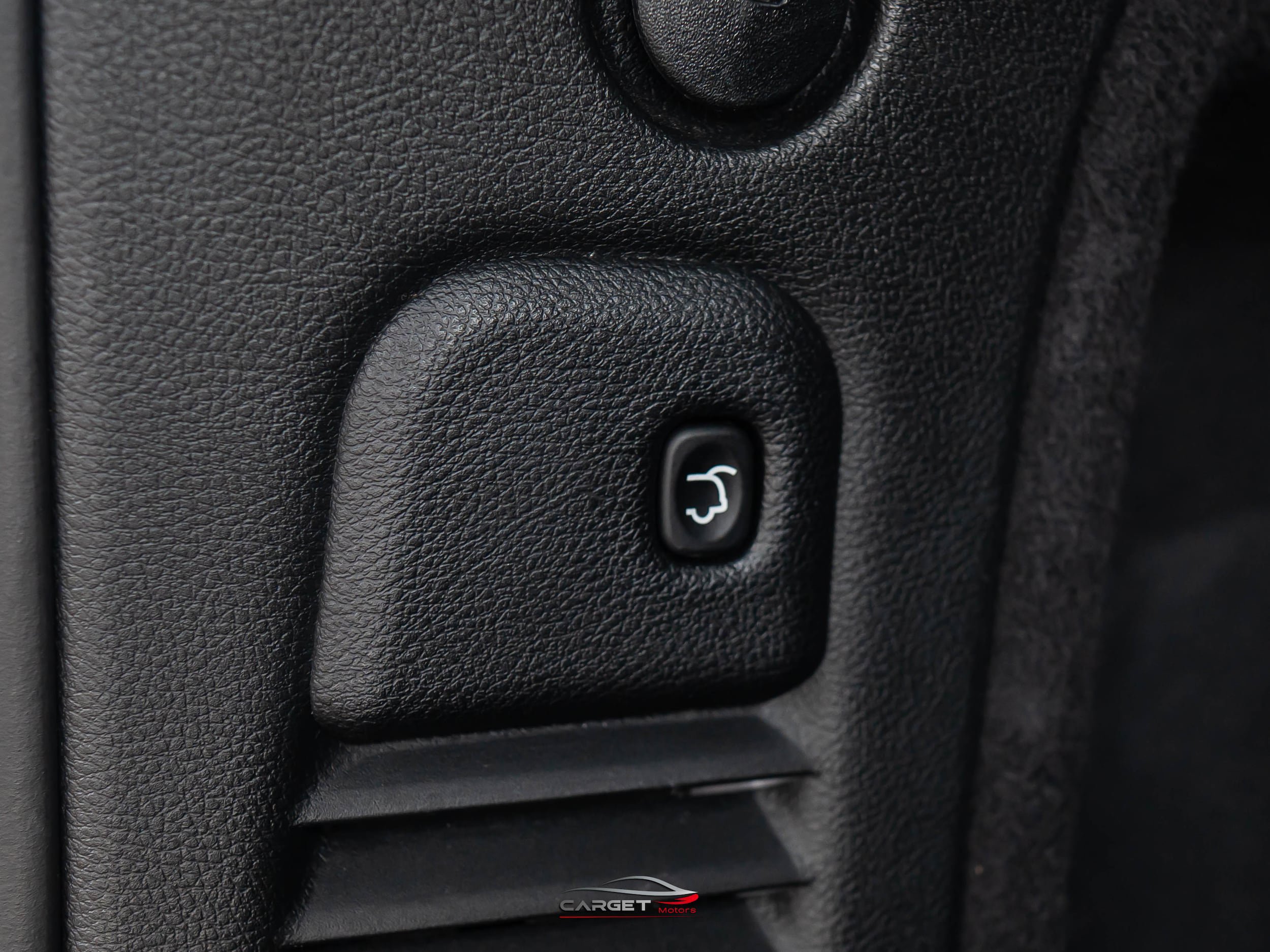 Used 2021 Dodge Durango R/T w/ Technology Group AWD/4WD image 54