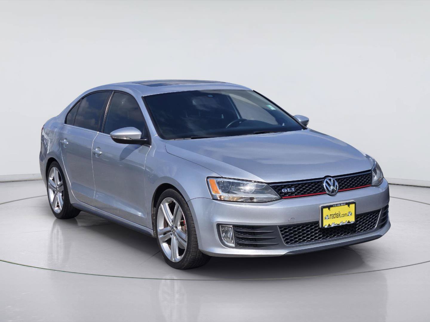 Used 2015 Volkswagen Jetta GLI SE FWD image 3