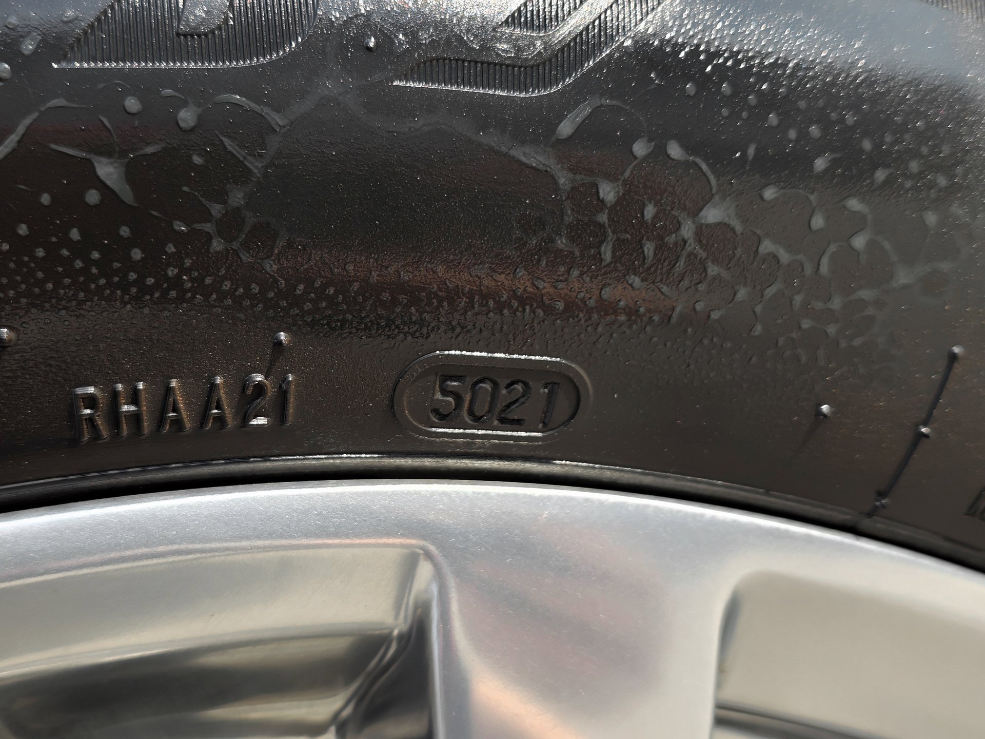 Used 2022 Cadillac Escalade ESV Premium Luxury w/ LPO, Floor Liner Package image 69