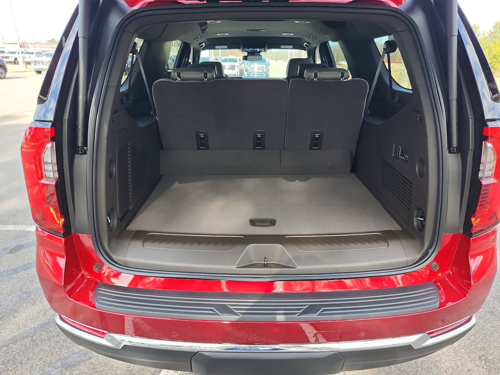 New 2026 GMC Yukon XL Elevation RWD image 7
