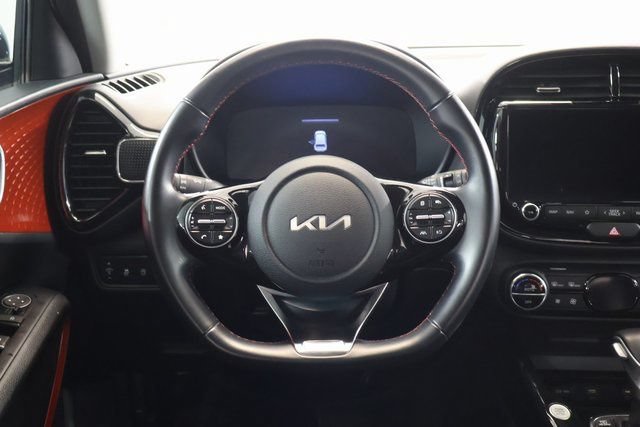 Used 2023 Kia Soul GT-Line FWD image 15