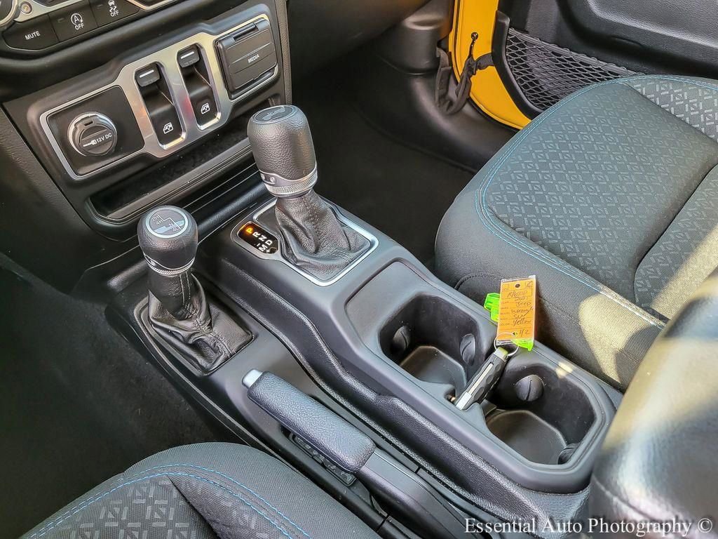 Used 2021 Jeep Wrangler Sport image 22
