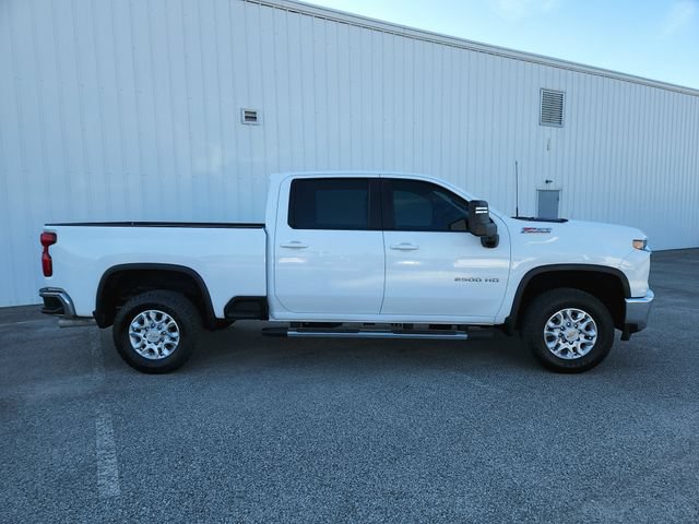 Used 2023 Chevrolet Silverado 2500 LT w/ Convenience Package AWD/4WD image 10