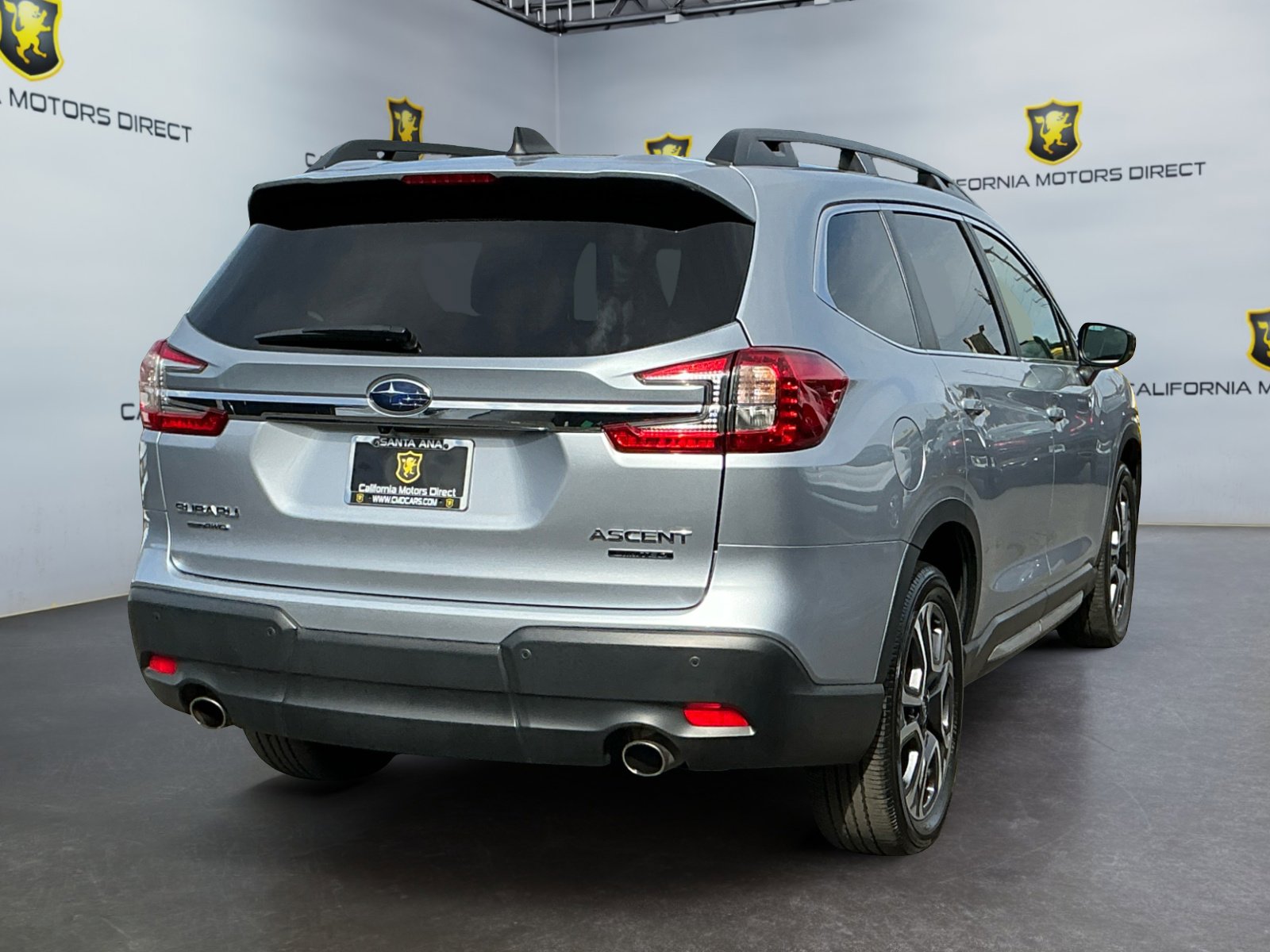 Used 2024 Subaru Ascent Limited w/ Technology Package image 5