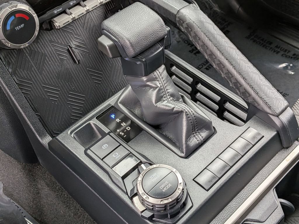 Used 2025 Toyota 4Runner SR5 image 20