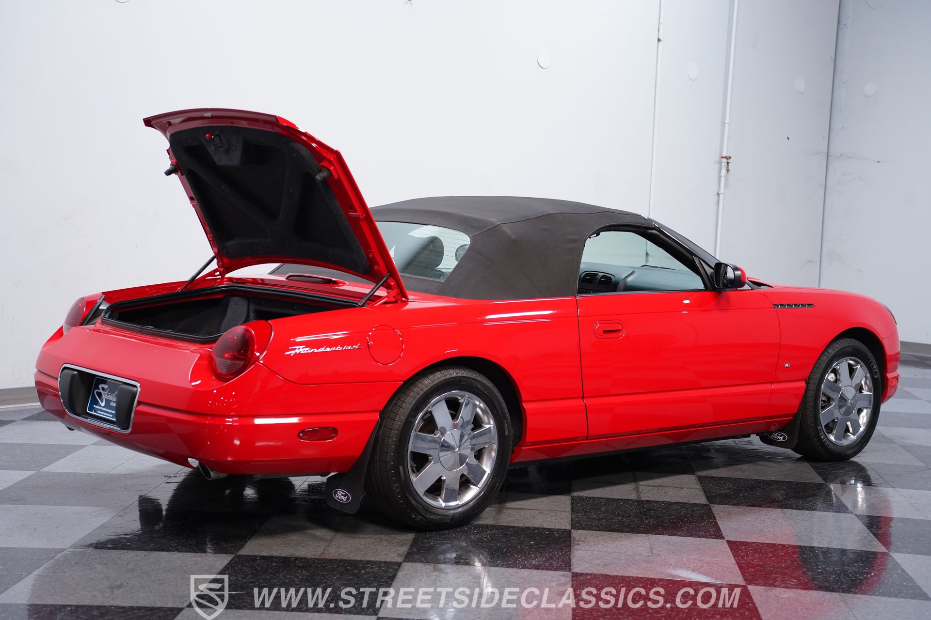 Used 2003 Ford Thunderbird RWD image 40