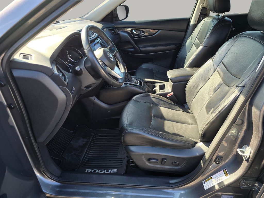 Used 2019 Nissan Rogue SL FWD image 22