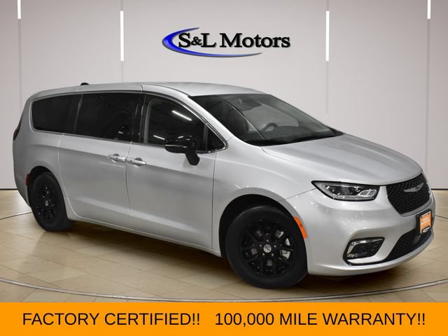 Certified 2024 Chrysler Pacifica Touring-L