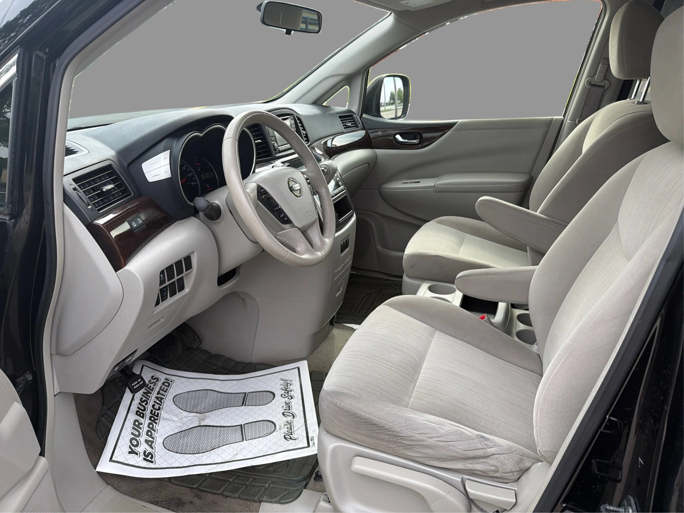 Used 2016 Nissan Quest SV FWD image 10