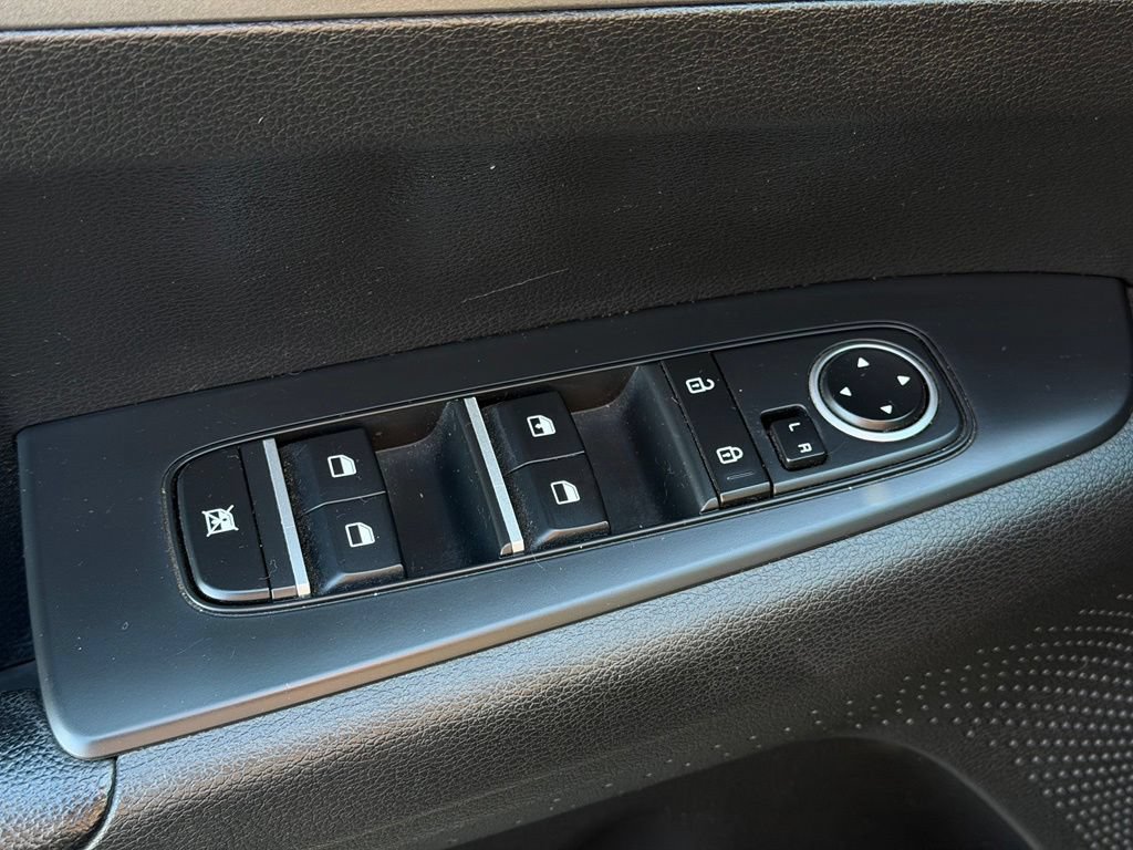 Used 2021 Kia Forte LXS FWD image 19
