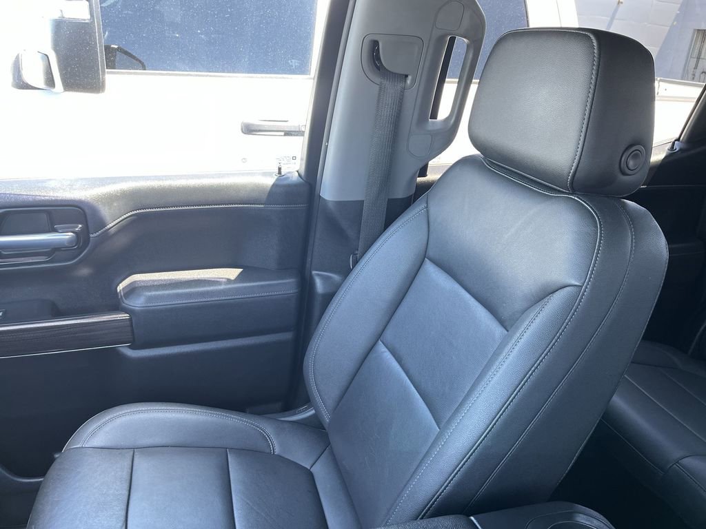 Used 2021 Chevrolet Silverado 1500 RST AWD/4WD image 22