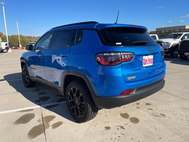 New 2026 Jeep Compass Latitude w/ Quick Order Package 29K AWD/4WD image 2