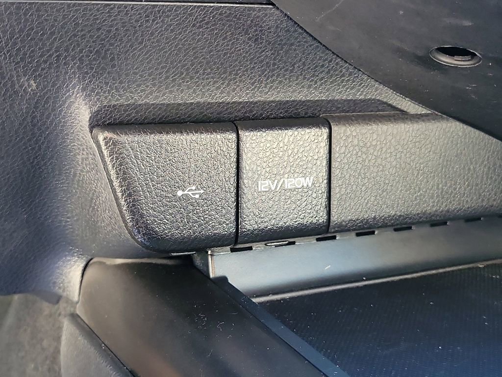 Used 2023 Toyota Camry LE image 32