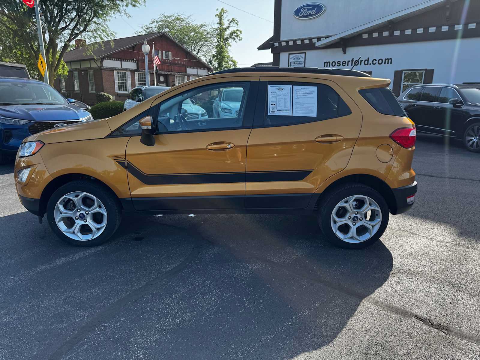 Used 2022 Ford EcoSport SE w/ SE Appearance Package AWD/4WD image 9