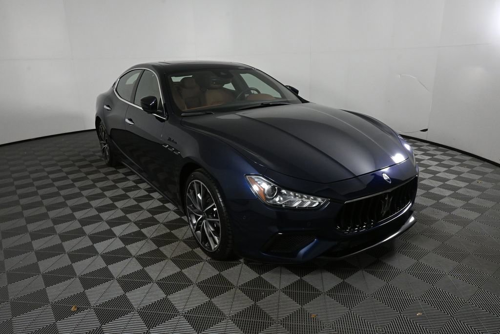 Used 2022 Maserati Ghibli Modena RWD image 23