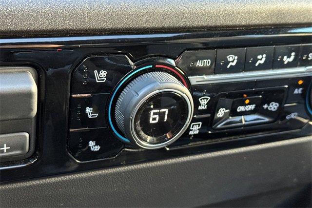 Used 2024 Chevrolet Silverado 1500 ZR2 w/ Technology Package image 29