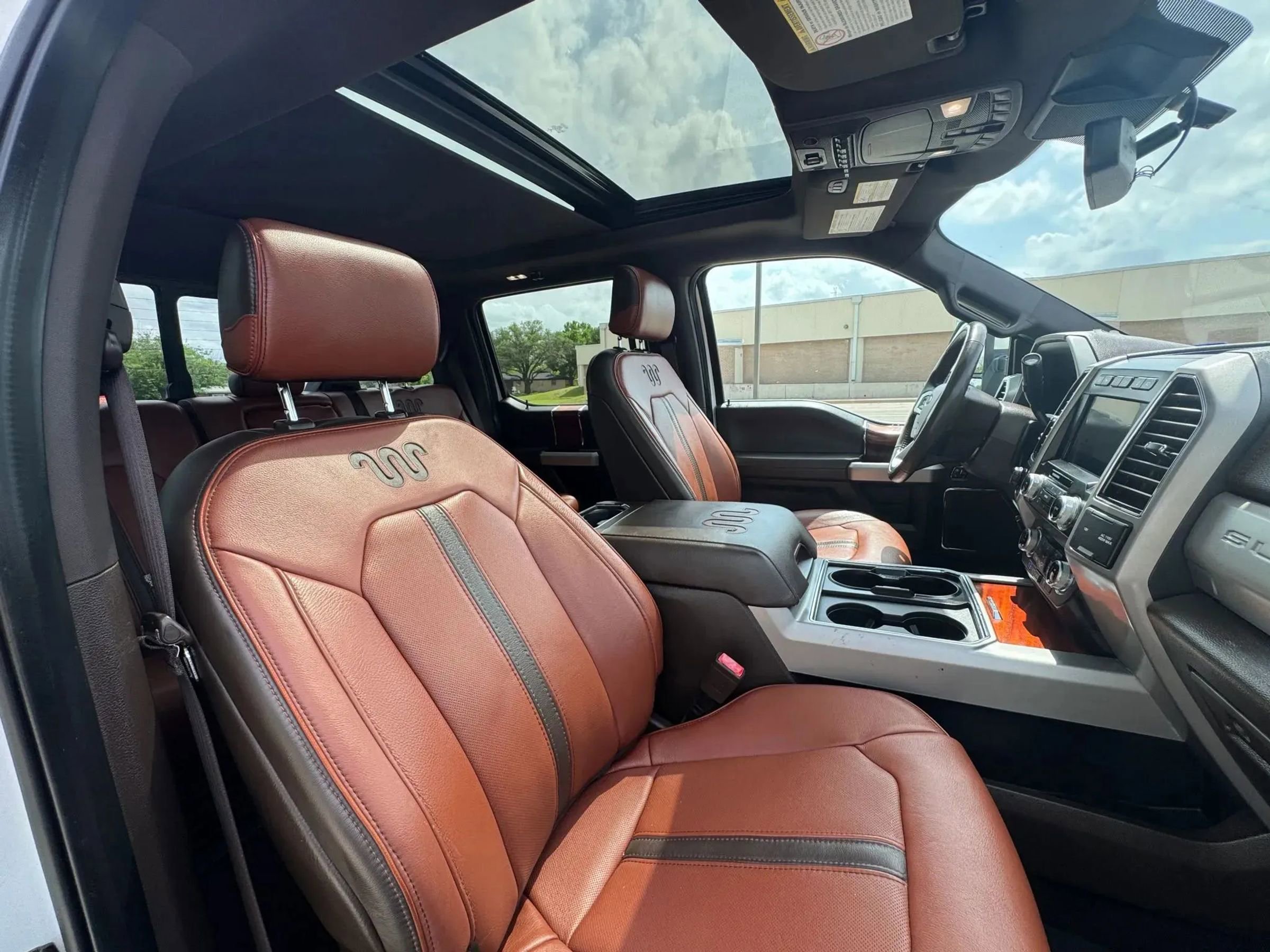Used 2020 Ford F250 King Ranch w/ King Ranch Ultimate Package AWD/4WD image 23