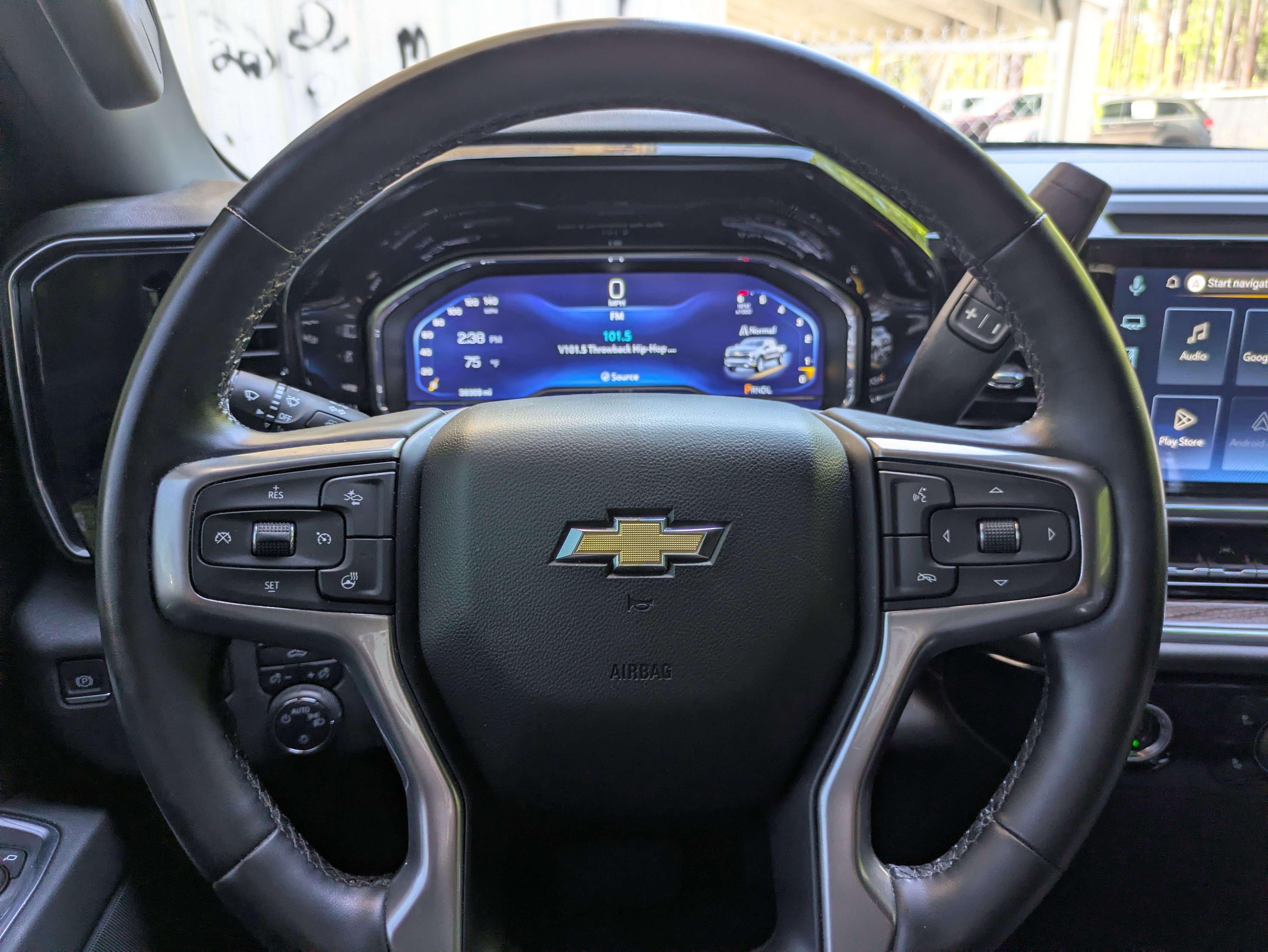 Used 2023 Chevrolet Silverado 1500 LT RWD image 19