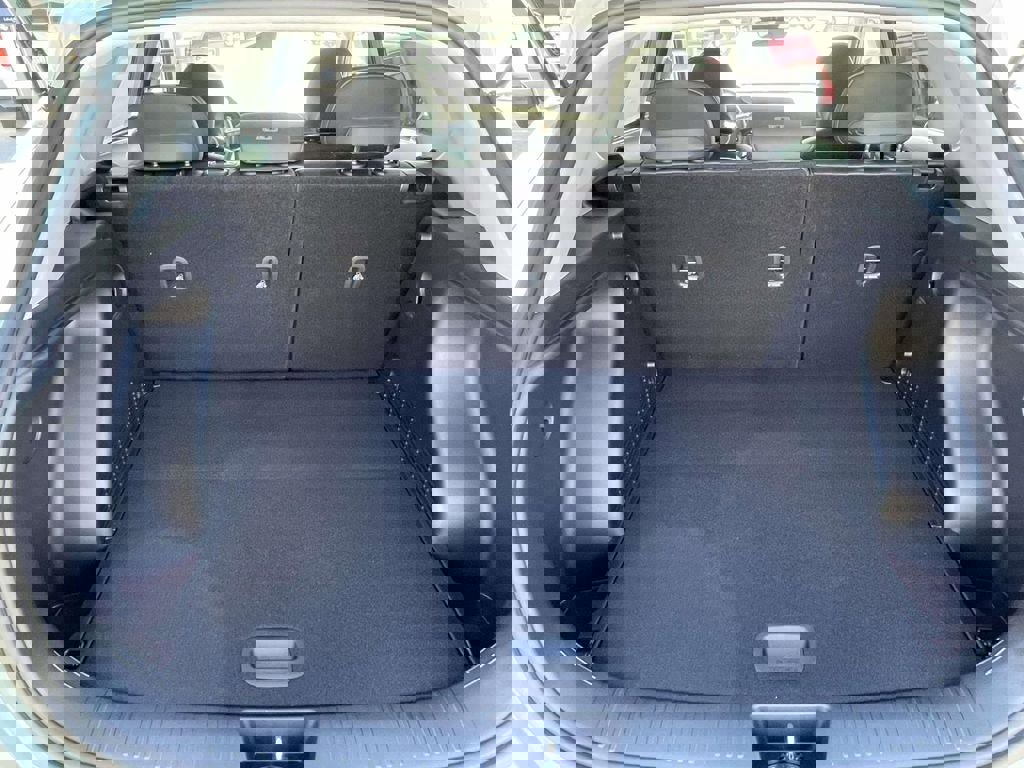 New 2026 Hyundai Kona SEL Premium image 8