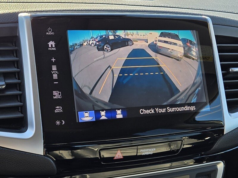 Used 2018 Honda Pilot Touring image 22