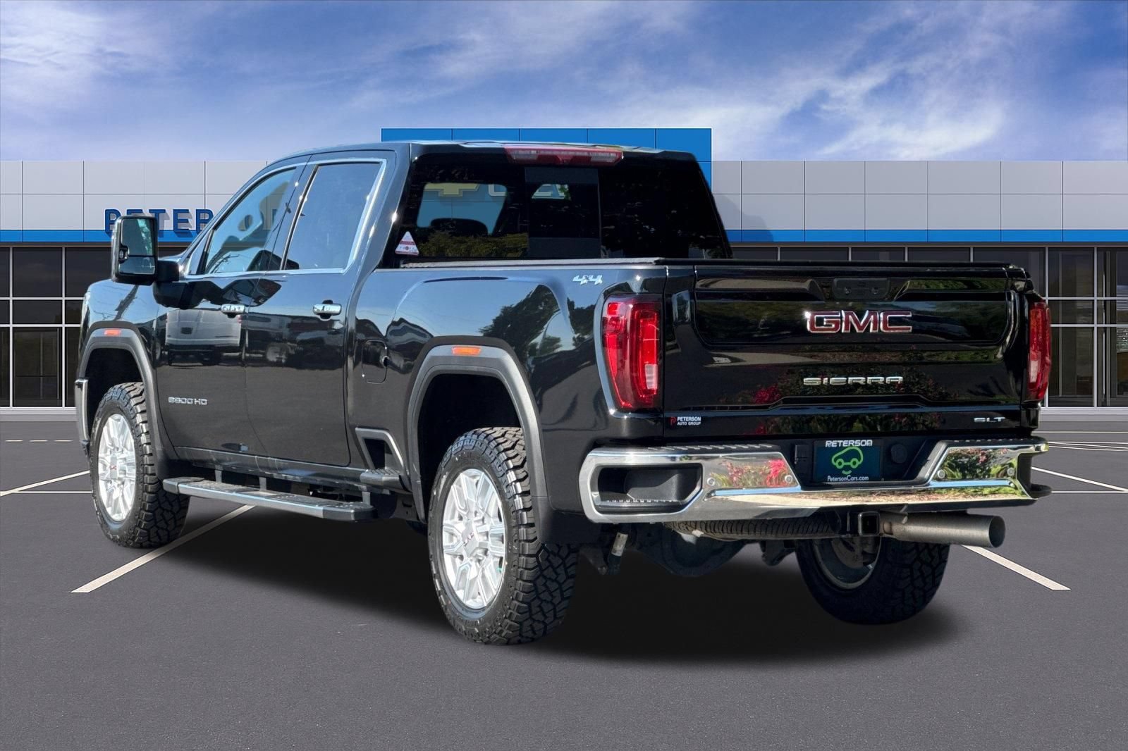 Certified 2022 GMC Sierra 2500 SLT w/ SLT Premium Package AWD/4WD image 6