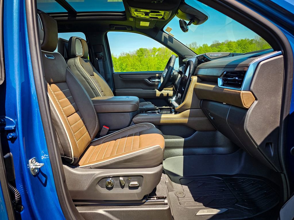 New 2026 GMC Yukon XL Denali Ultimate AWD/4WD image 49