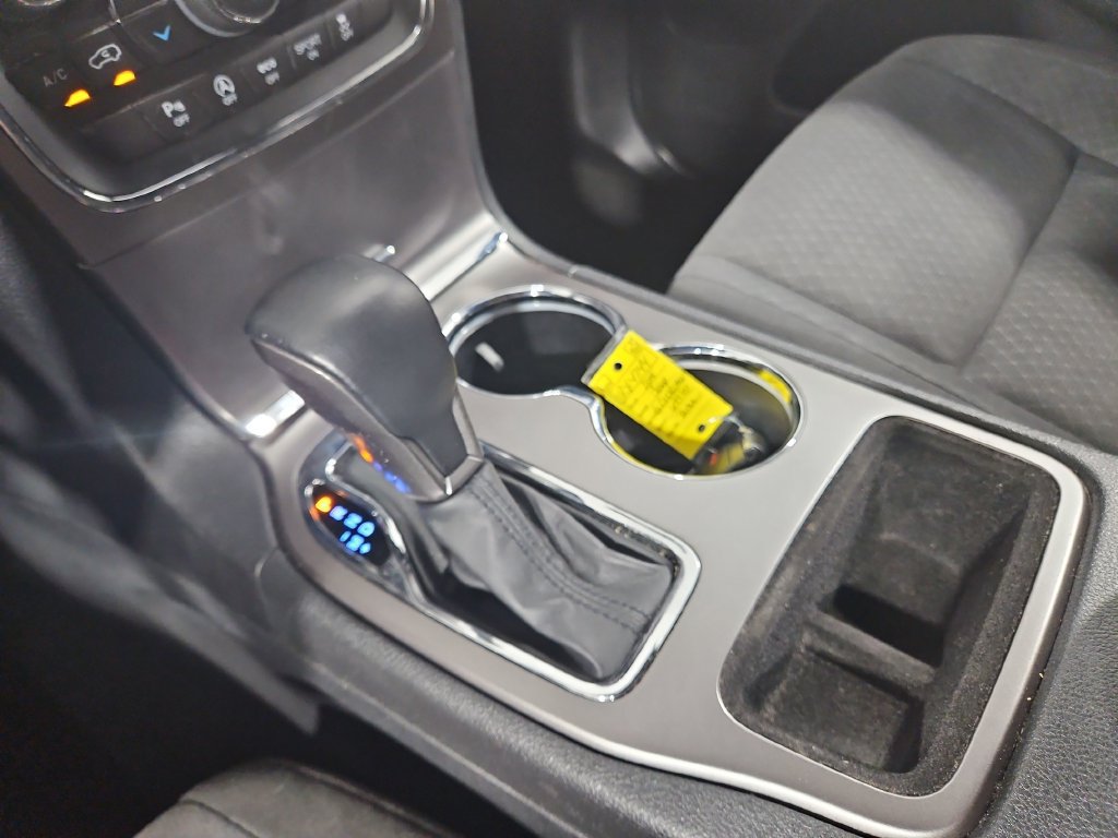 Used 2019 Jeep Grand Cherokee Laredo RWD image 23