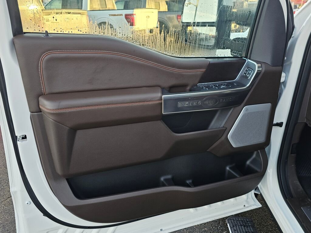 New 2026 Ford F350 King Ranch w/ Chrome Package AWD/4WD image 11