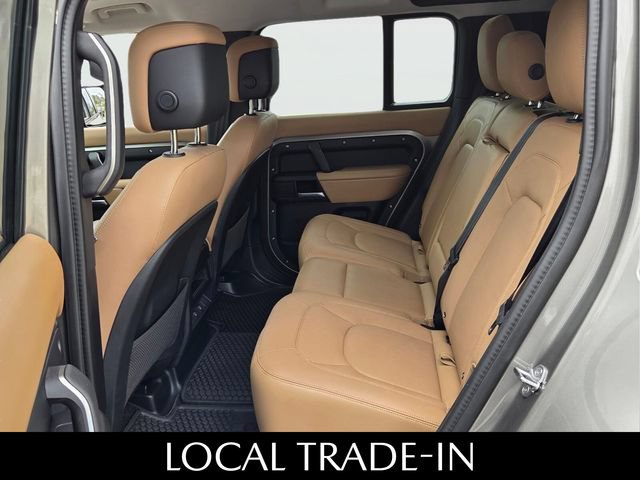 Used 2025 Land Rover Defender 110 S AWD/4WD image 7