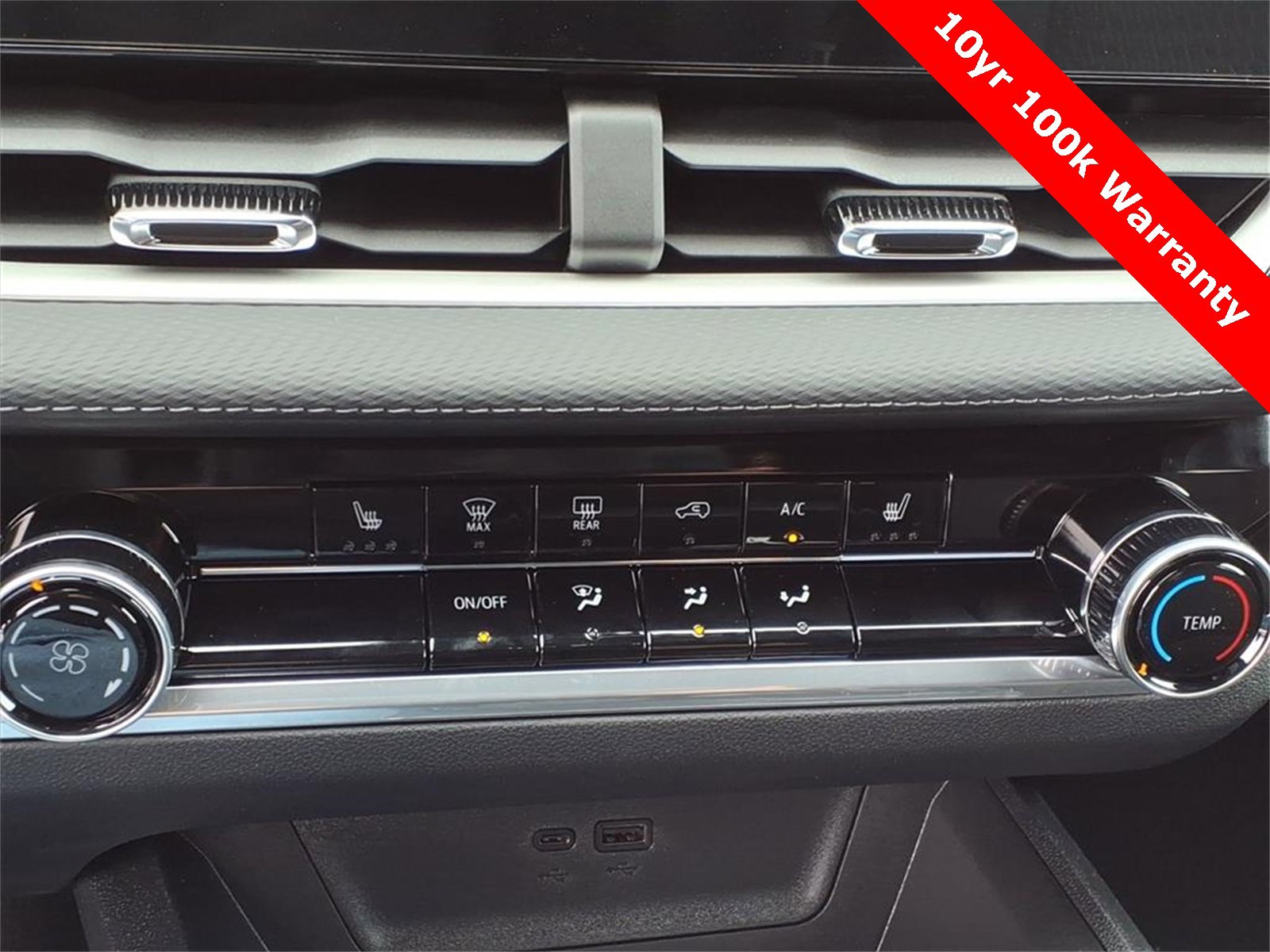 New 2026 Chevrolet Equinox LT image 17