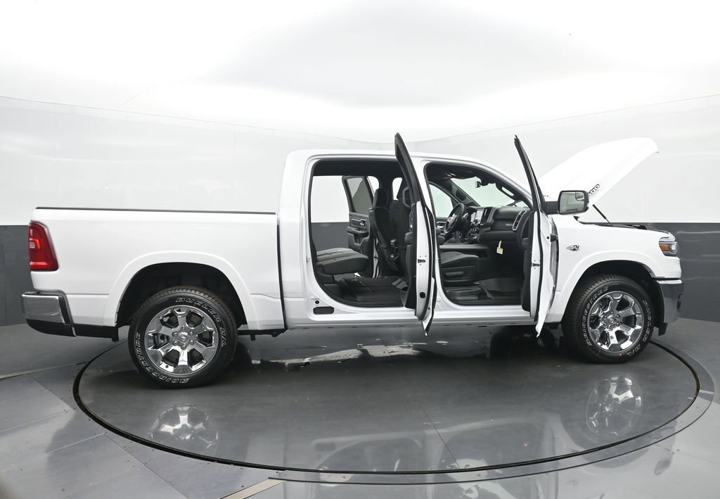 New 2026 RAM 1500 4x4 Crew Cab image 60