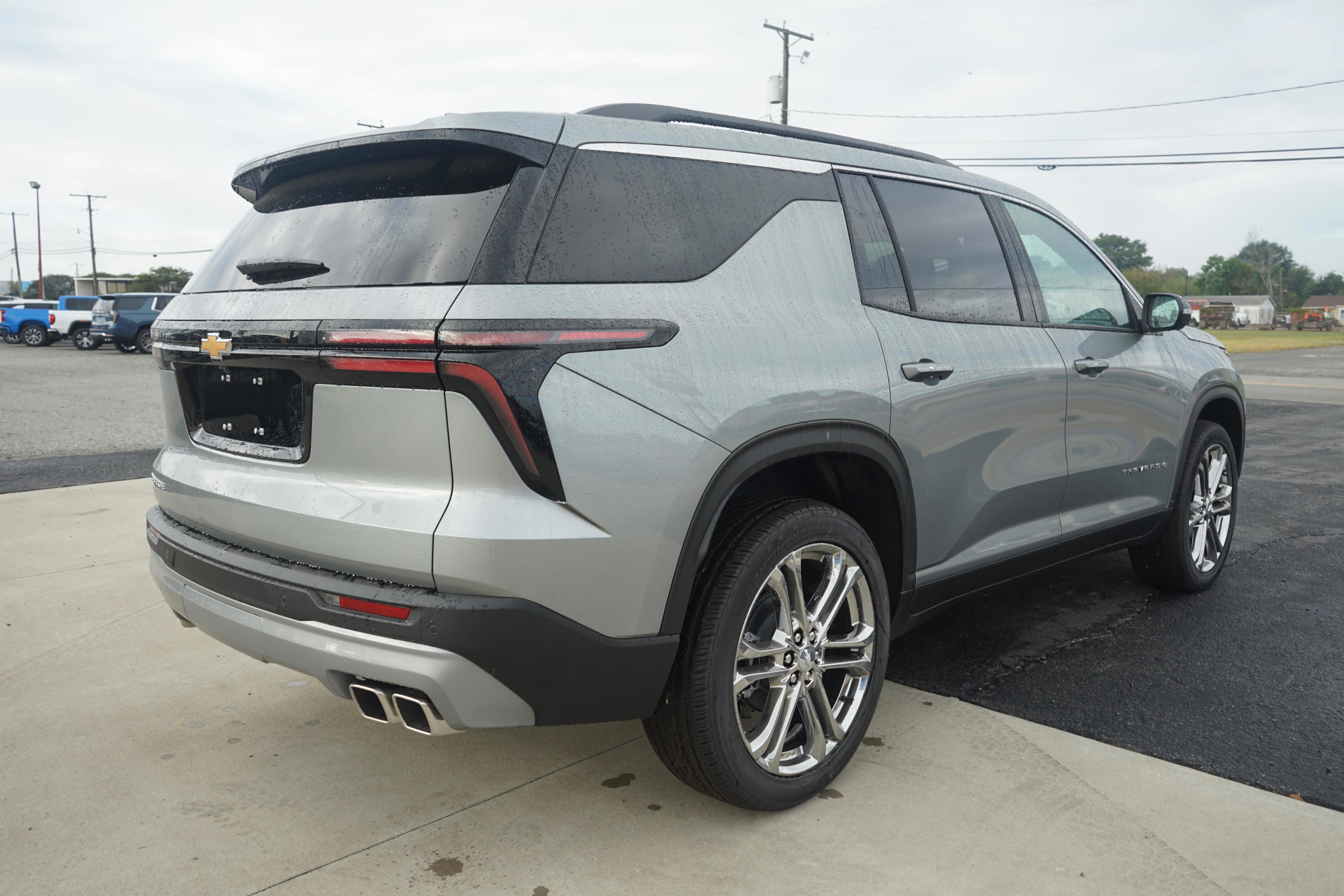 New 2026 Chevrolet Traverse LT image 5