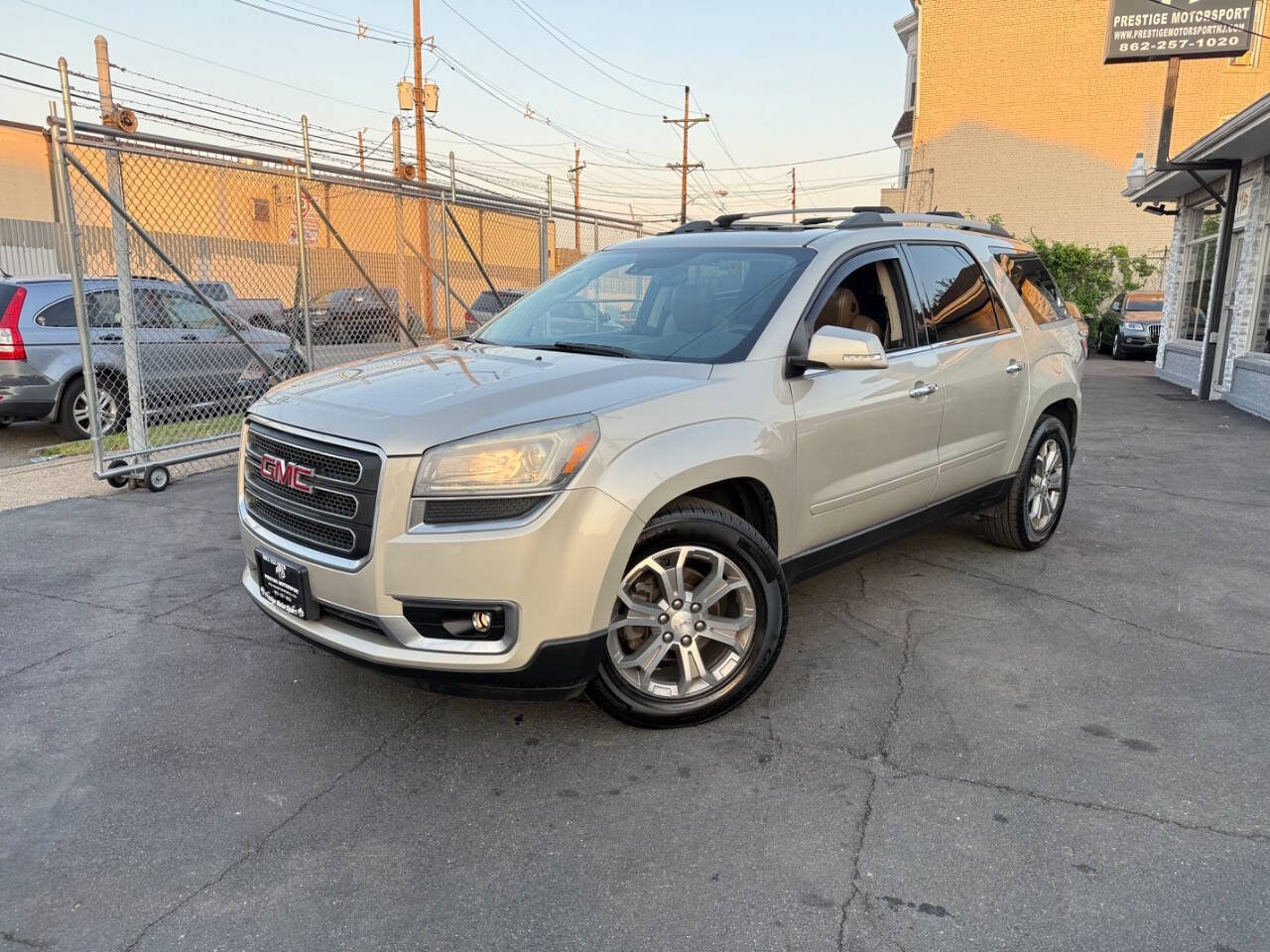 Used 2014 GMC Acadia SLT