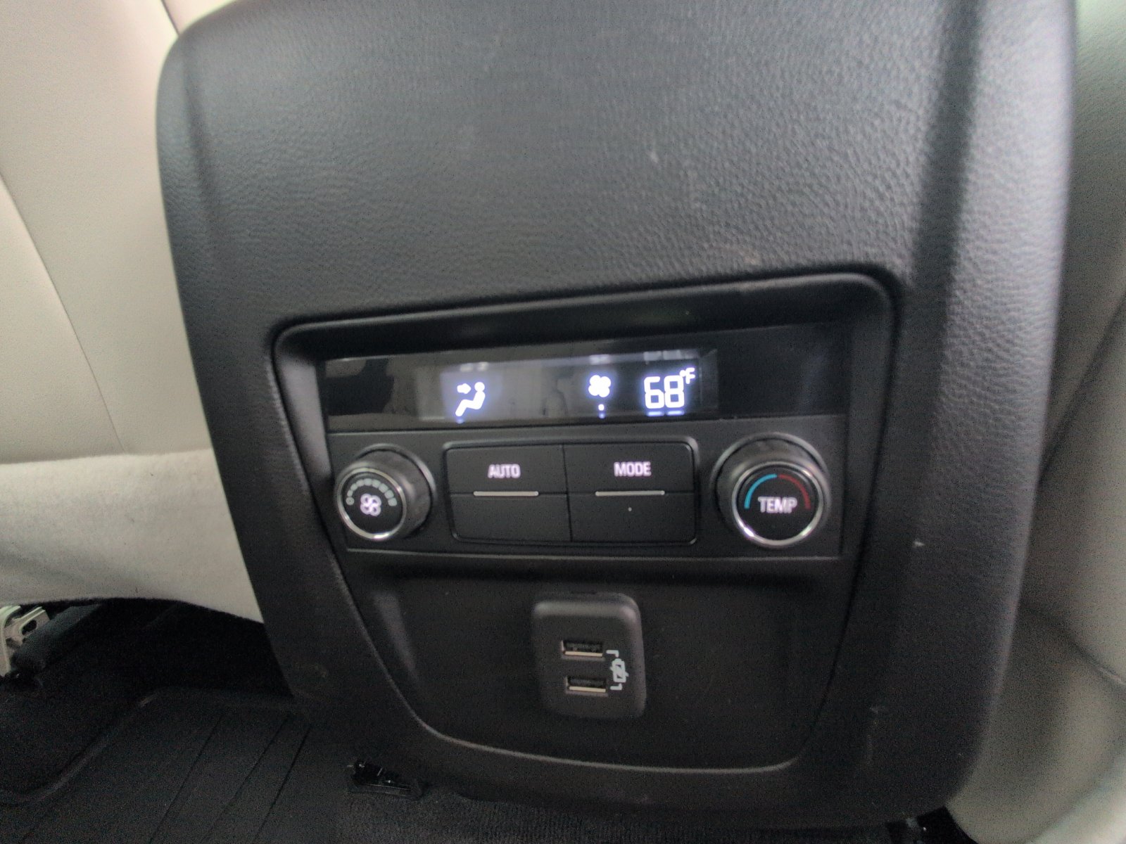 Used 2022 Buick Enclave Essence w/ Experience Buick Package AWD/4WD image 15