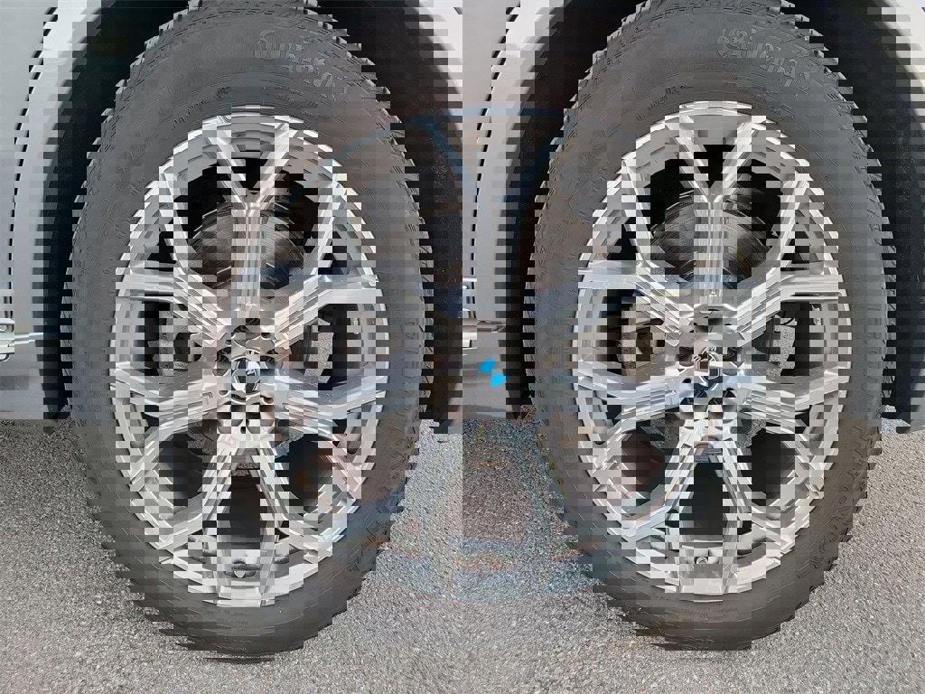 Used 2024 BMW X7 xDrive40i image 11