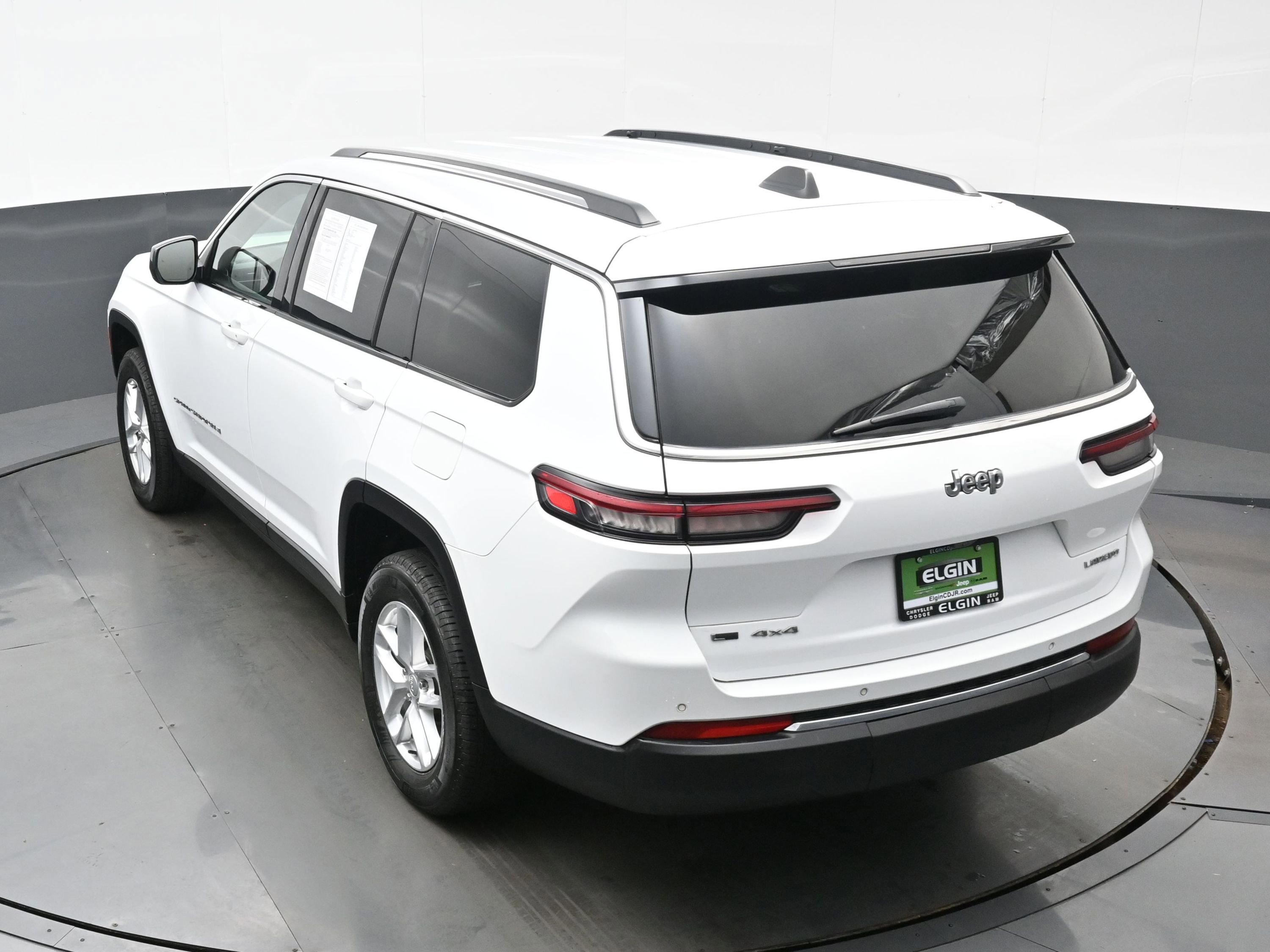 Used 2022 Jeep Grand Cherokee L Laredo w/ Luxury Tech Group I image 36