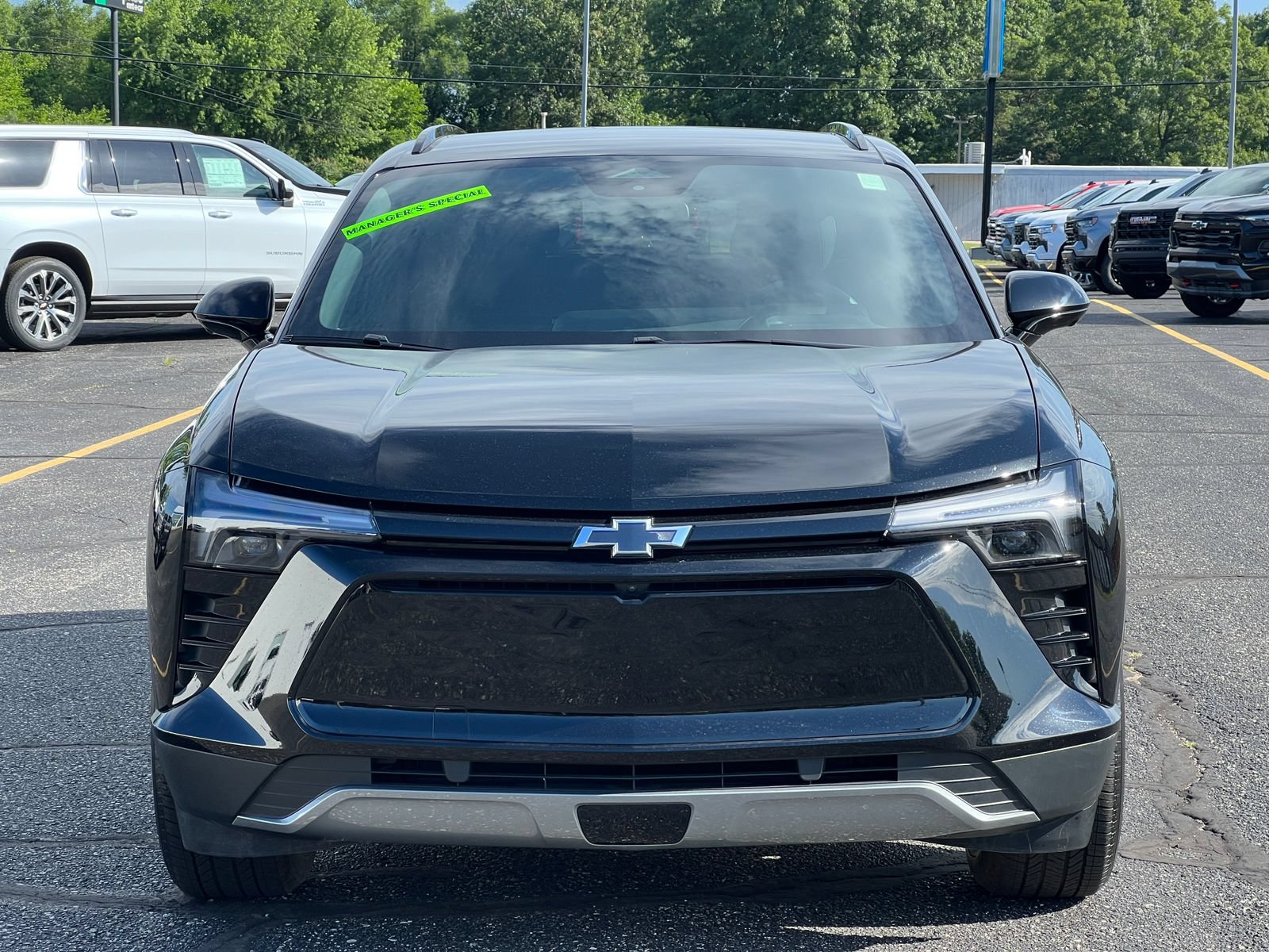 New 2026 Chevrolet Blazer EV LT w/ Midnight/Sport Edition AWD/4WD image 33