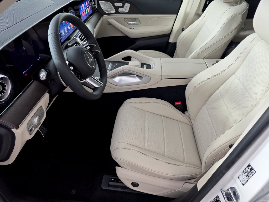 New 2027 Mercedes-Benz GLS 450 4MATIC image 6
