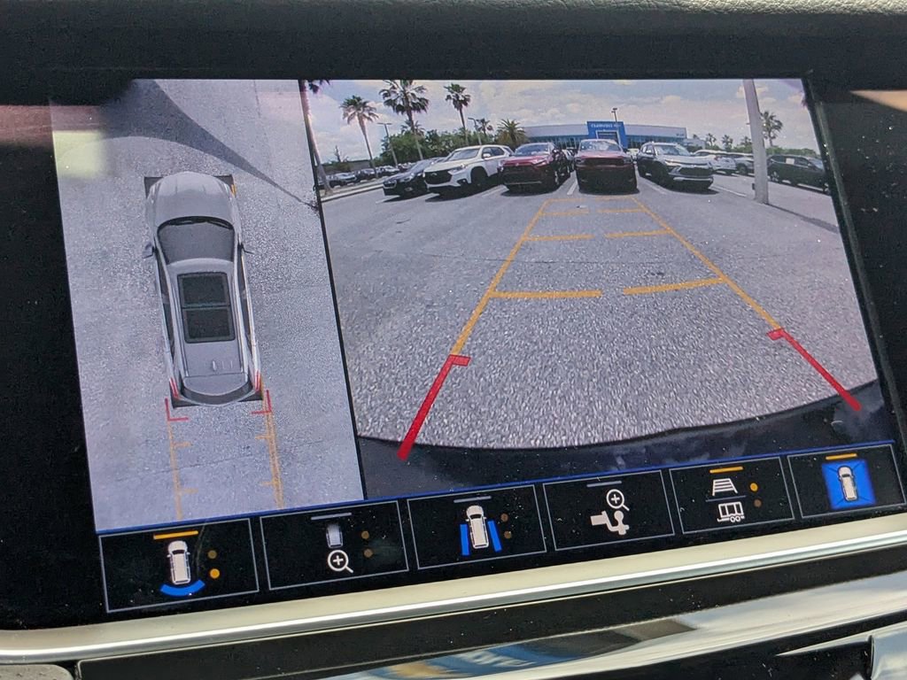 Used 2026 Cadillac XT5 Premium Luxury w/ Driver Assist Package FWD image 20
