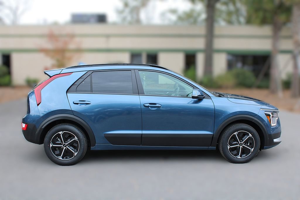 New 2026 Kia Niro EX FWD image 5