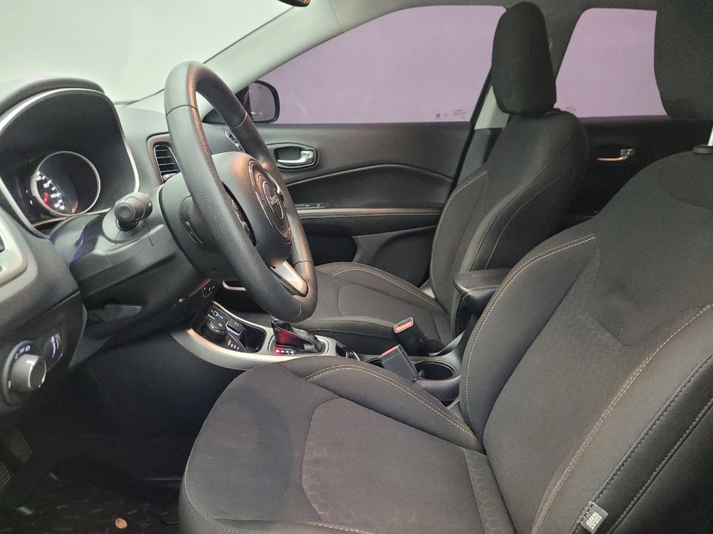 Used 2020 Jeep Compass Sport AWD/4WD image 17