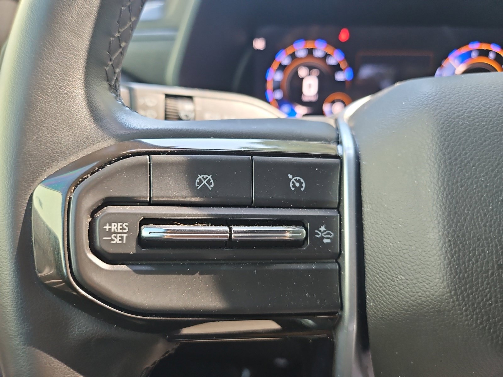 Used 2025 Chevrolet Colorado W/T w/ WT Convenience Package II RWD image 30