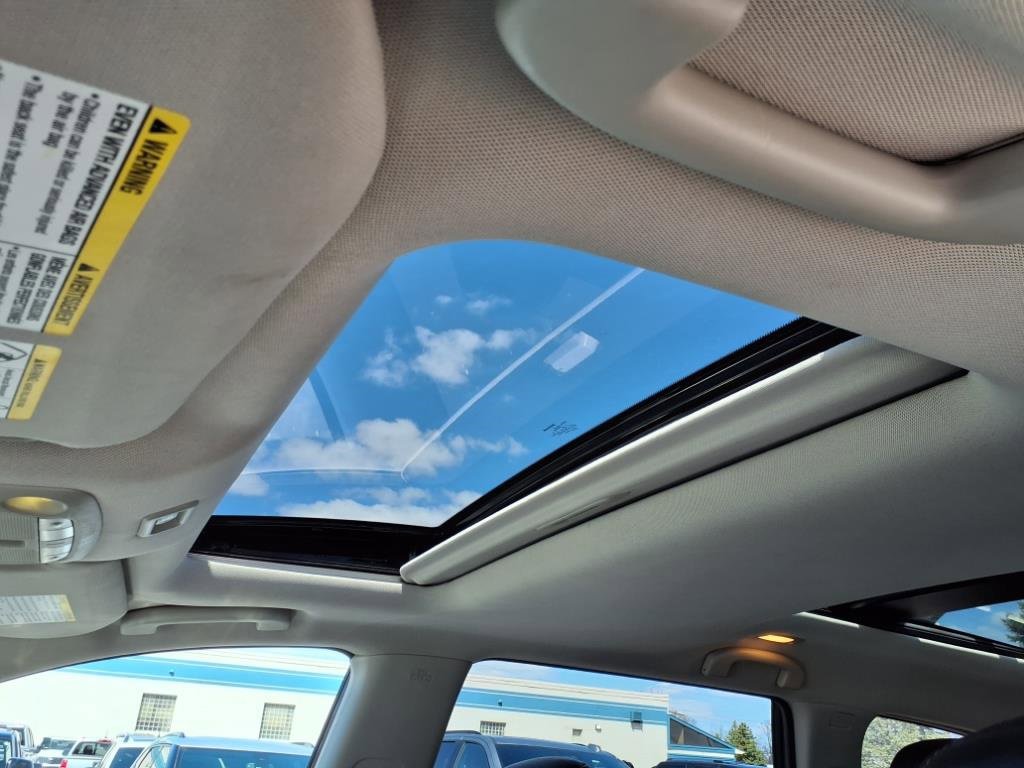 Used 2016 Nissan Pathfinder 4WD image 11