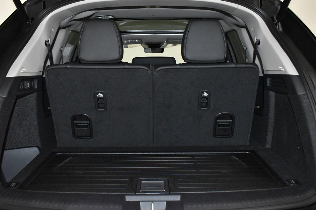 Used 2024 Acura MDX SH-AWD image 30