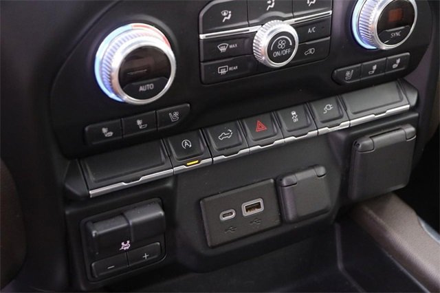 Used 2019 GMC Sierra 1500 SLT w/ SLT Premium Package image 19