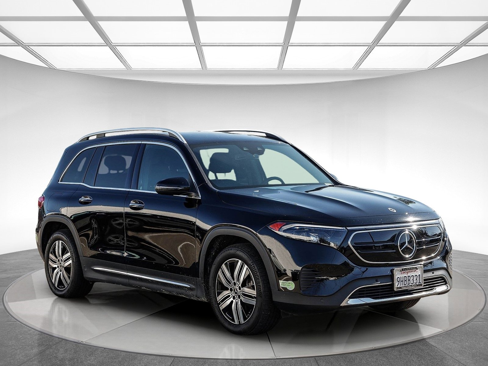 Used 2023 Mercedes-Benz EQB 250+ image 4