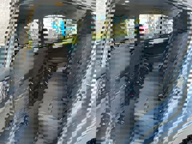 Used 2017 Subaru Legacy 2.5i Premium image 9