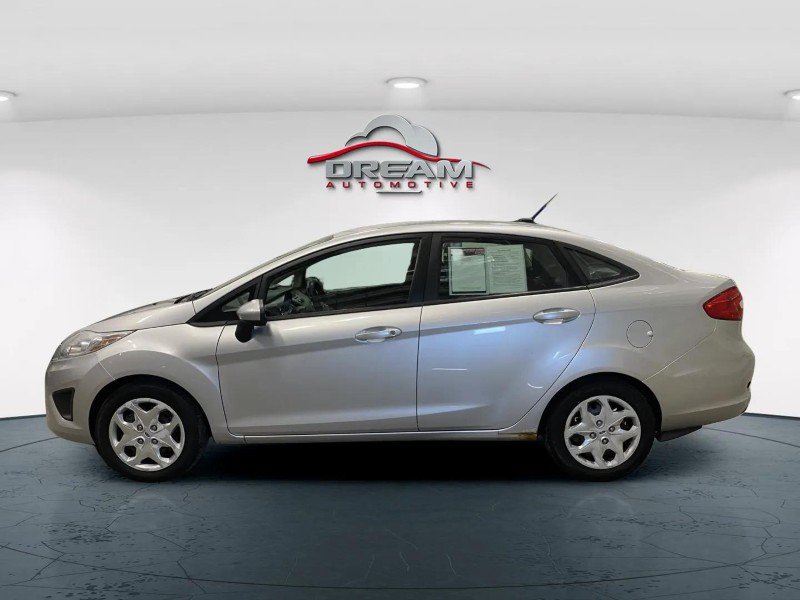 Used 2012 Ford Fiesta SE FWD image 11